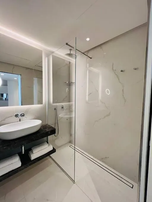Piazza Affari Apartment - City Center Milan